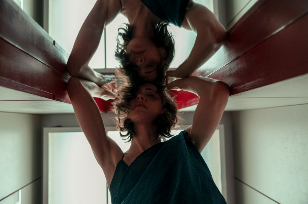 fasten-films-produce-the-end-of-it-opera-prima-de-maria-martinez-bayona-que-participa-en-la-seccion-cannes-premiere