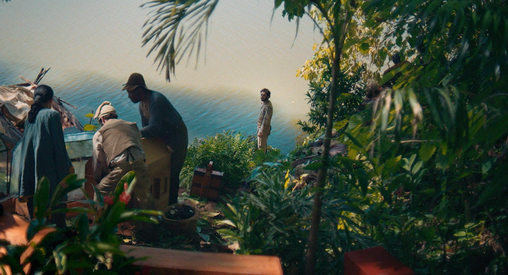 bajo-el-mismo-sol--19-de-junio-en-cines